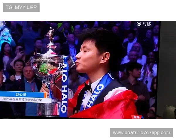 足球传奇瞬间：五大球星高光时刻，见证历史与荣耀的交织